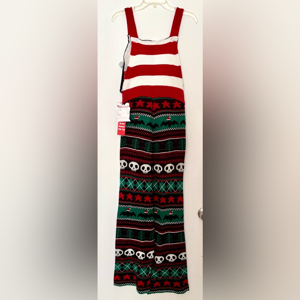 Scary and Bright Knit Christmas Jumpsuit Overall Sequin Eyeshadow Brand NWT Sz S - Picture 3 of 8